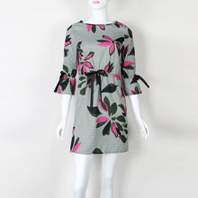 Floral Print O Neck Half Sleeve Mini Dress